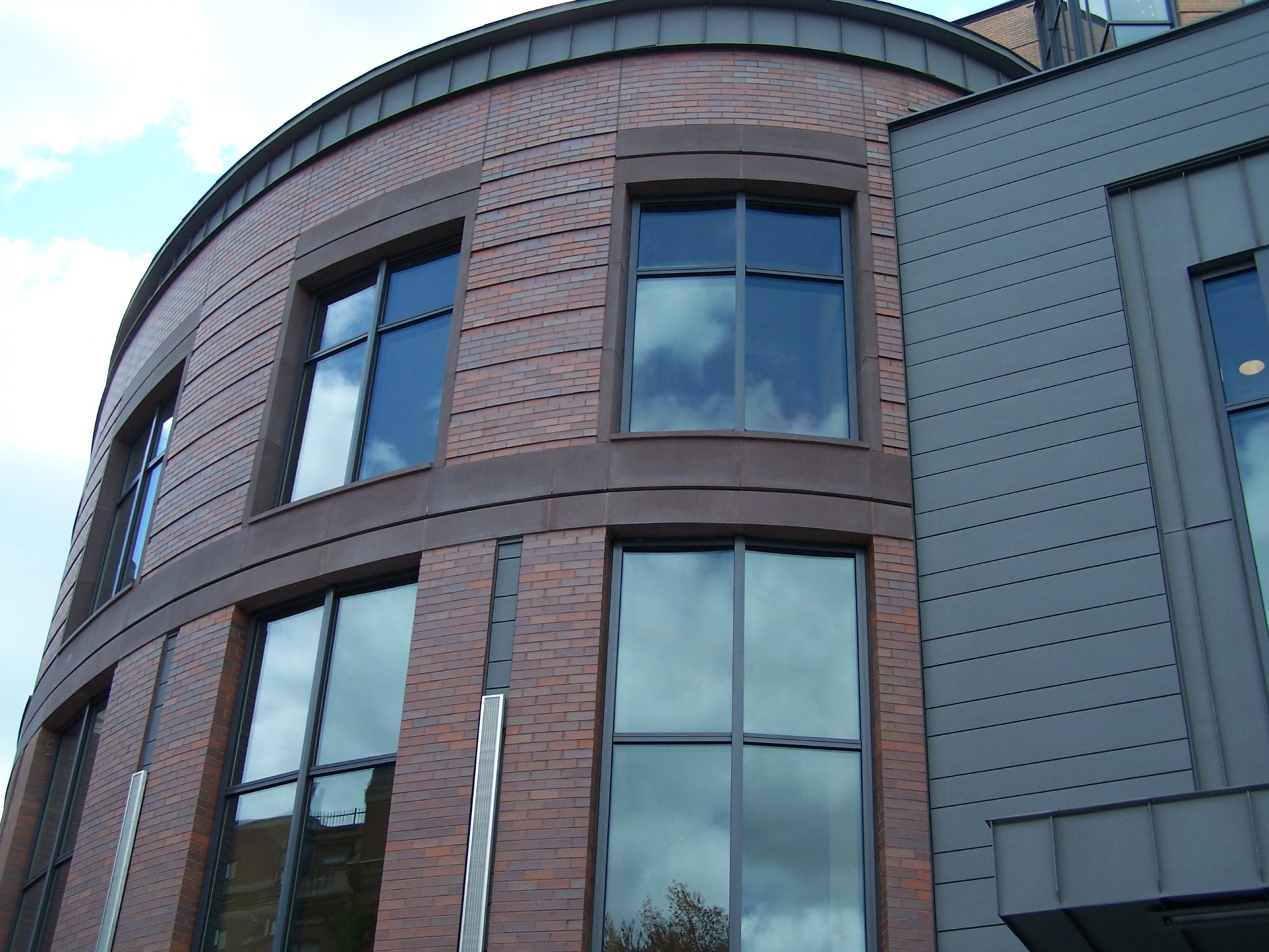 Brick Curved Walls | International Masonry Institute